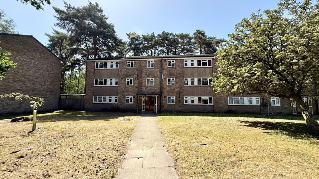 Main image of property: Harmans Water Road, Bracknell, Berkshire, RG12