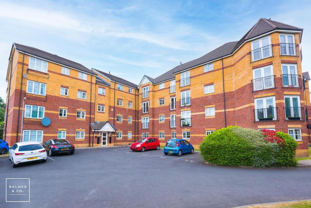 Main image of property: Little Bolton Terrace, Salford, M5