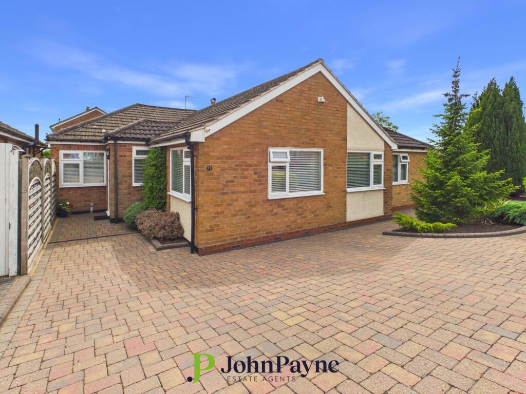4-bed house on Mantilla Drive, Styvechale Grange, Coventry, CV3, £535,000