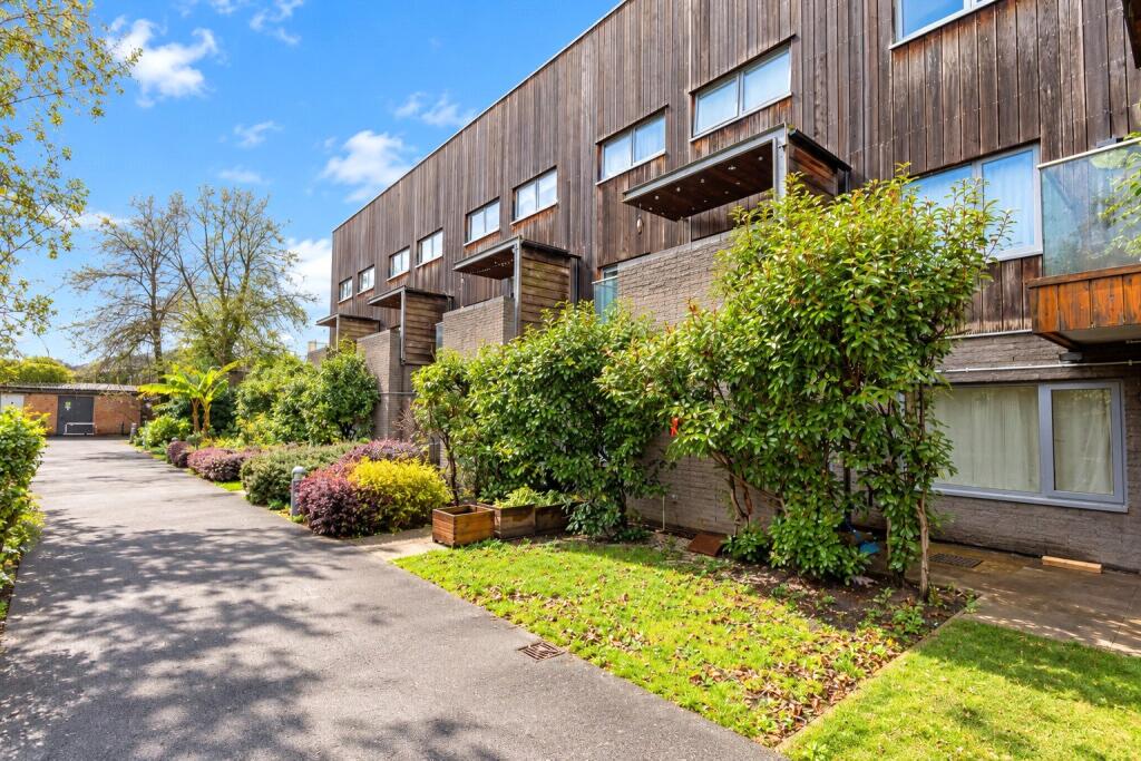 Apartment in London, Plaistow - View 4