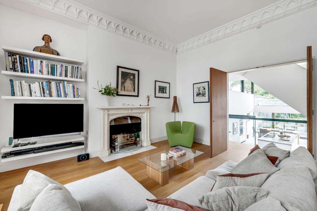House in Richmond, Petersham - View 2