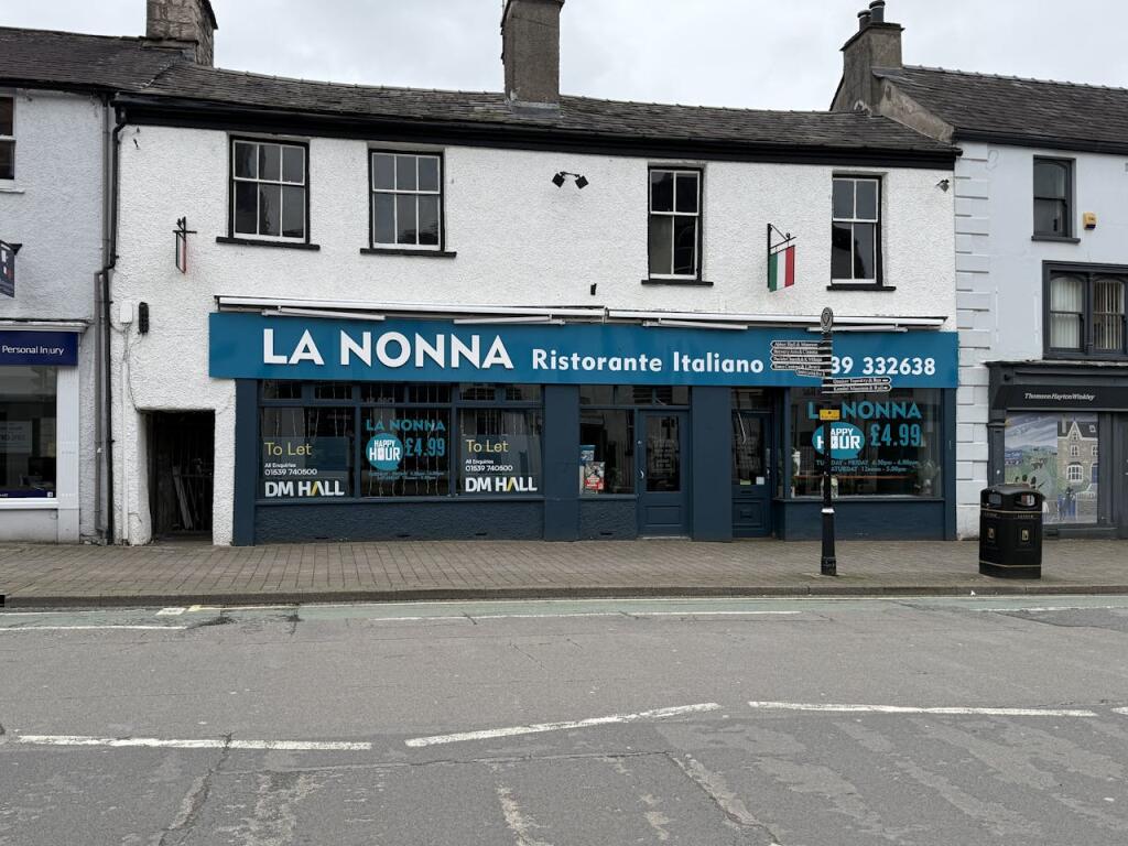 Main image of property: 104-106 Stricklandgate, Kendal, LA9 4PU