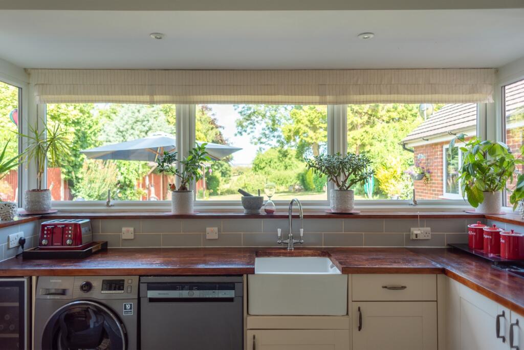 Stonehill, Sellindge photo 2