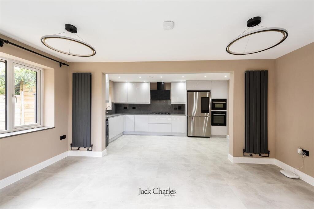 House in Sevenoaks - View 5