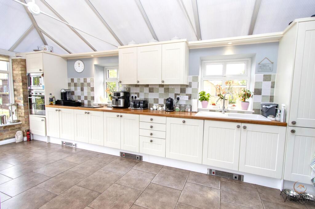 House in Peterborough - View 5