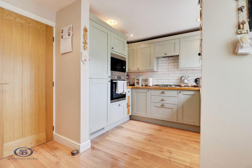 House in Newcastle-under-Lyme, Staffordshire - View 4