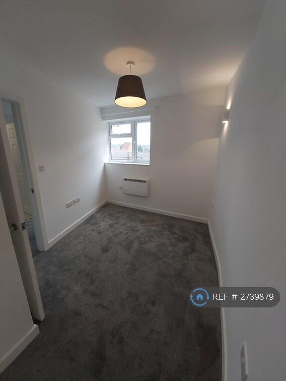Additional image 8 of Hampton Court, Cradley Heath, B64