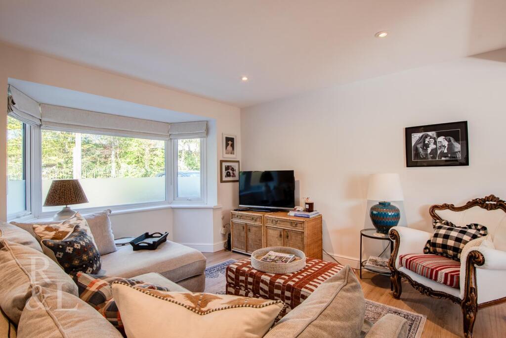 House in Nottingham, Wilford - View 4