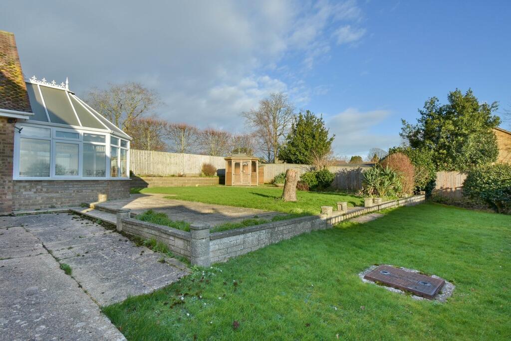 Ellerslie Lane, Bexhill-on-Sea, TN39 photo 3