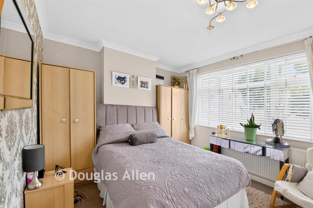 House in Romford - View 5