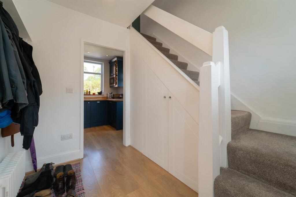 Hollyway, Northenden photo 4
