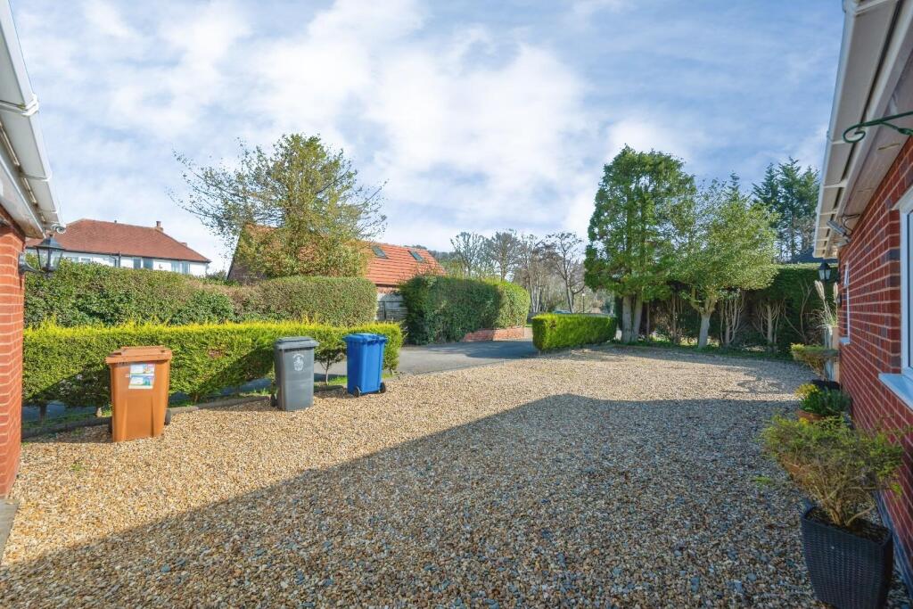 Additional image 2 of Park Lane, Bonehill, Tamworth