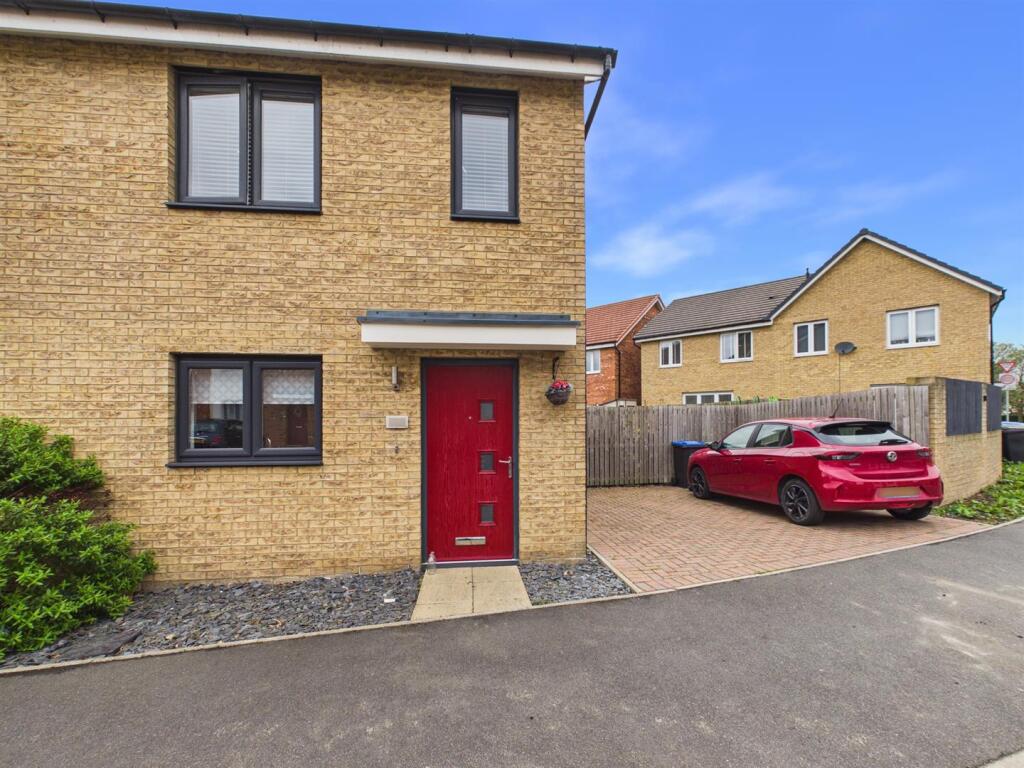 2-bed semi-detached on Wanstead Crescent, Chester Le Street, £165,000
