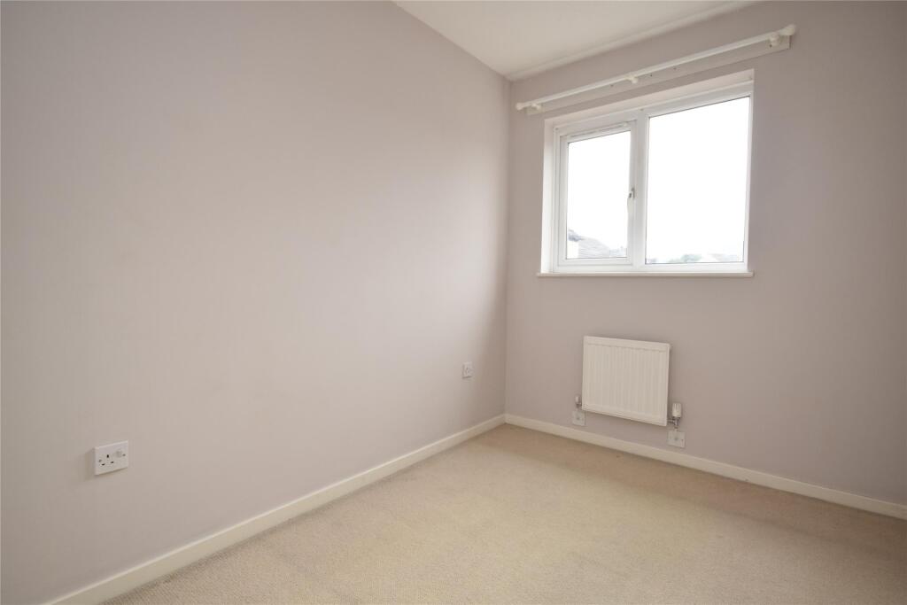 House in Cheltenham, Hatherley, Up Hatherley - More