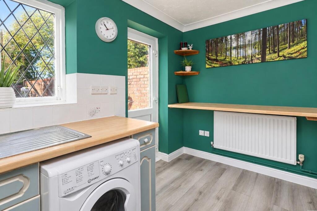 House in Guildford - View 5