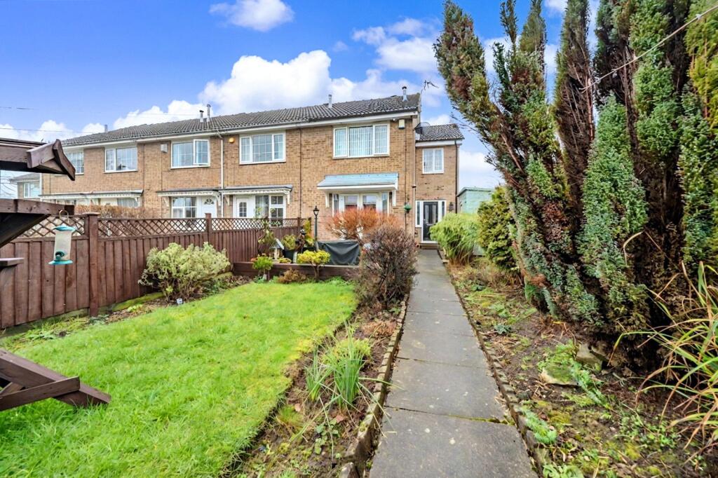 Main image of property: New Park Avenue, Farsley, Pudsey, West Yorkshire