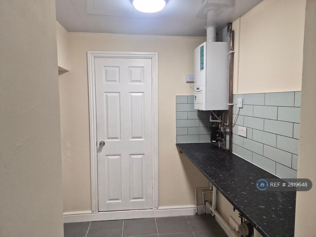 Additional image 12 of Hampton Court Road, Birmingham, B17