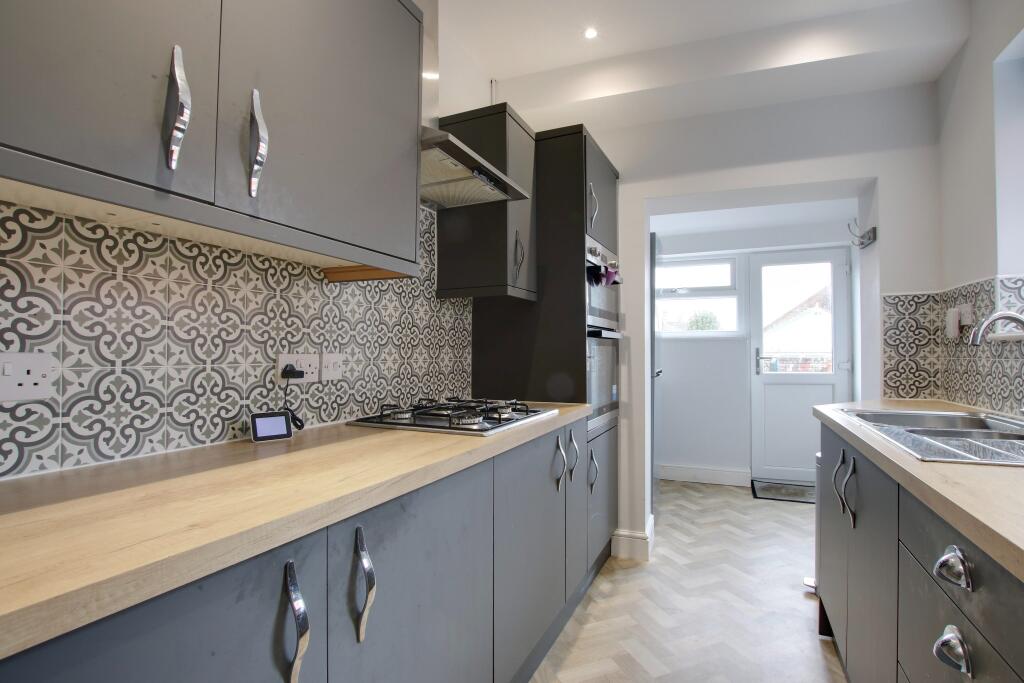 Osborn Road, Fareham photo 4