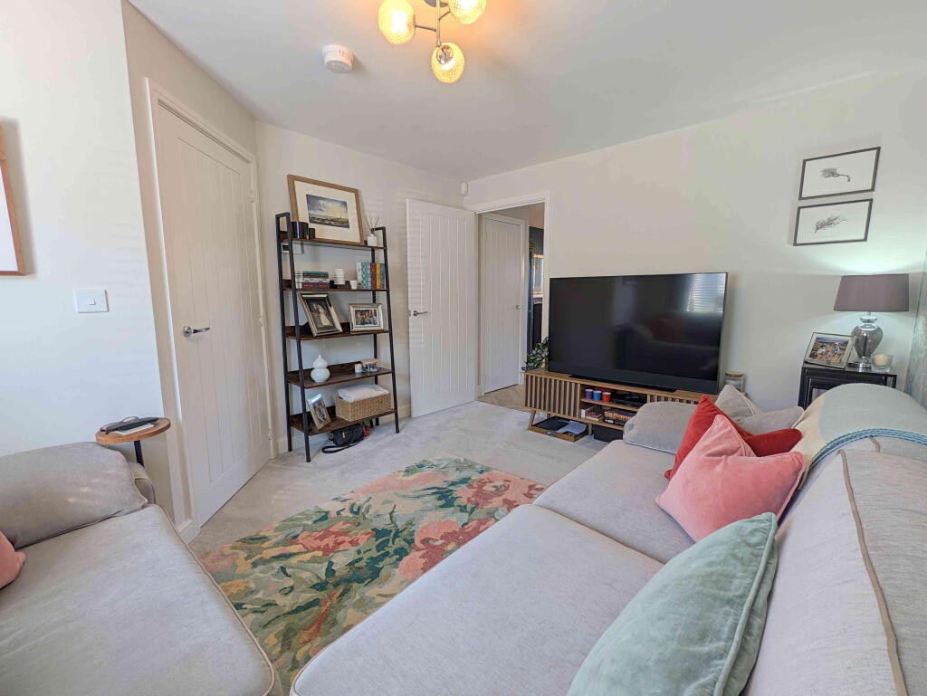 7 Stone Drive, Hipperholme, HX3 8FU photo 3