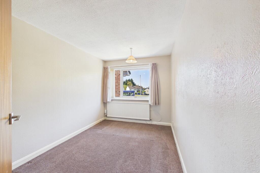 Dutton Green, Leeds, West Yorkshire, LS14 photo 4