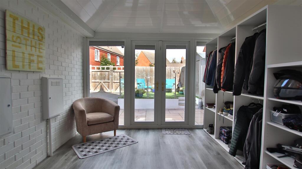 House in Tewkesbury, Wheatpieces - More