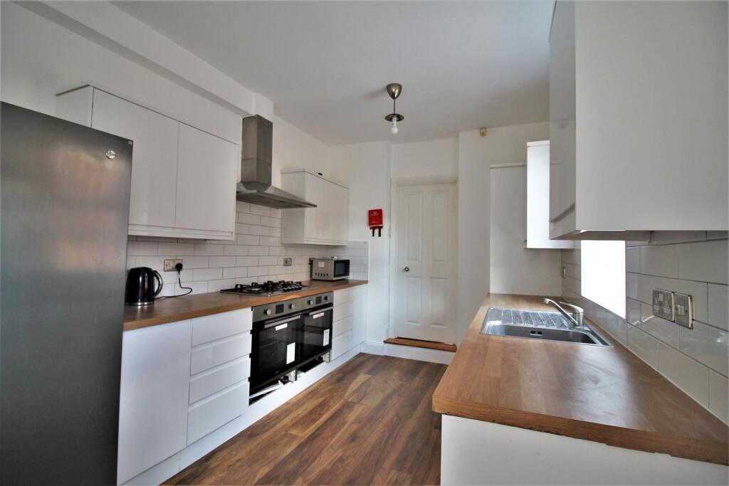 House in Newcastle upon Tyne - View 2
