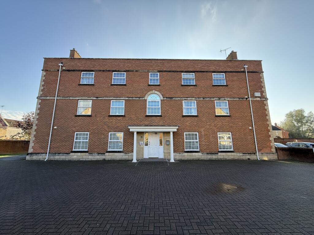 Main image of property: Boatman Close, Oakhurst