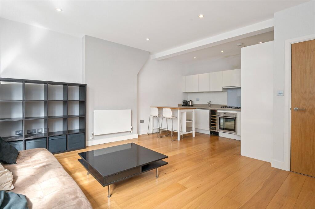 Main image of property: Holloway Road, London, N7