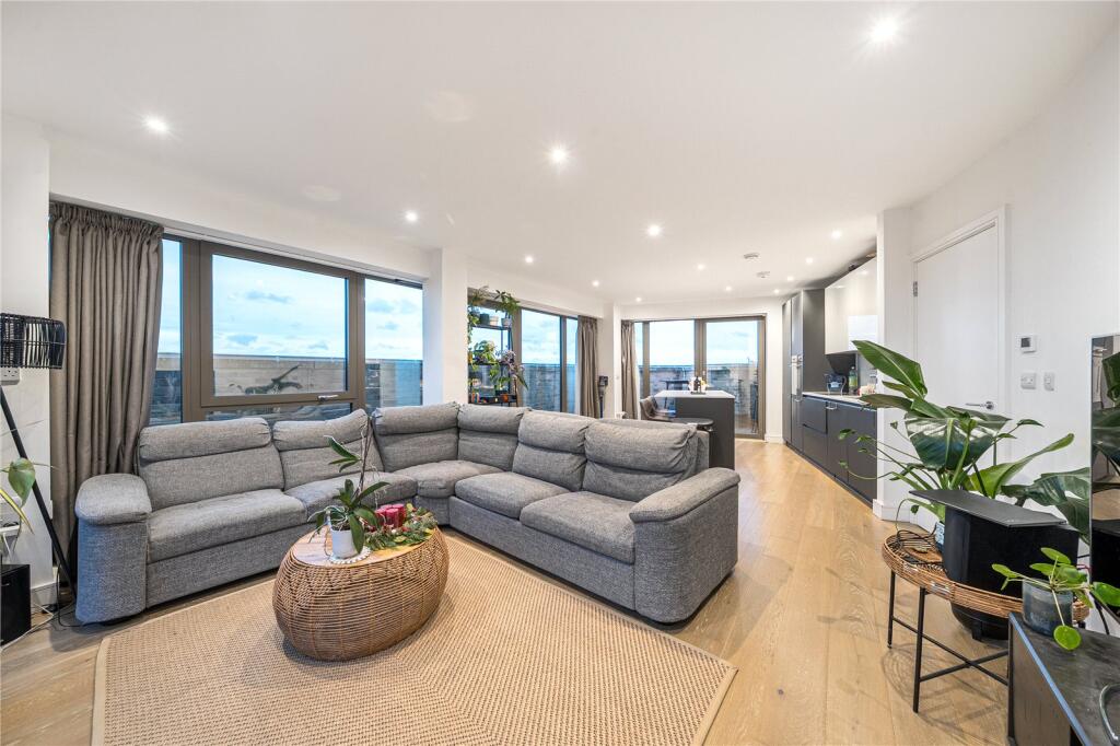 Main image of property: Hemming Street, London