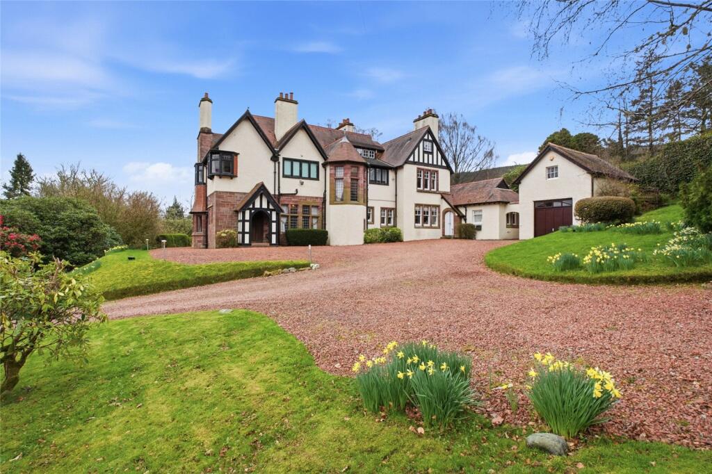 Main image of property: Ardchoille, Rosneath, Helensburgh, Dunbartonshire, G84