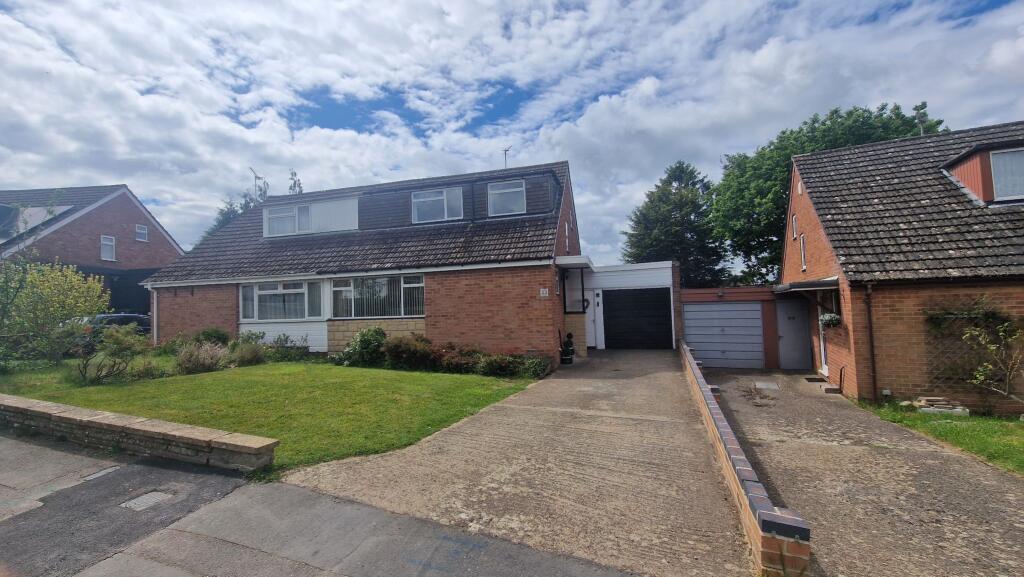 Main image of property: Elm Drive, Garsington, OX44