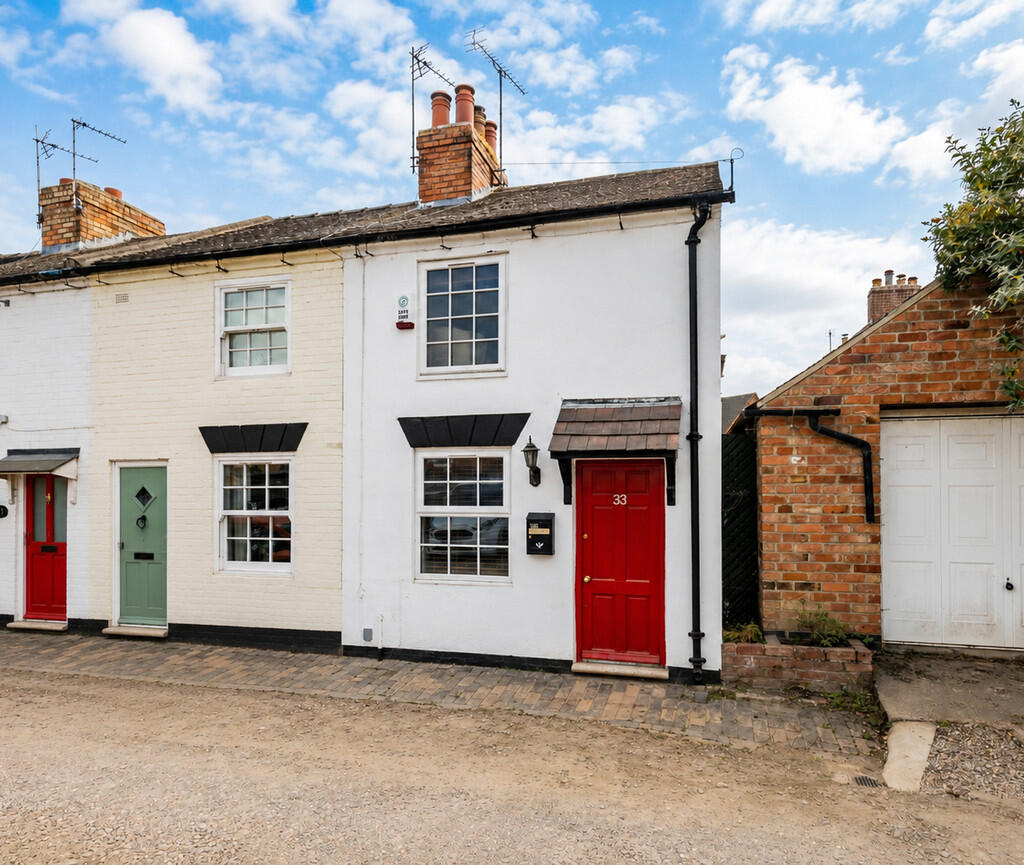 Main image of property: Long Row, Shardlow