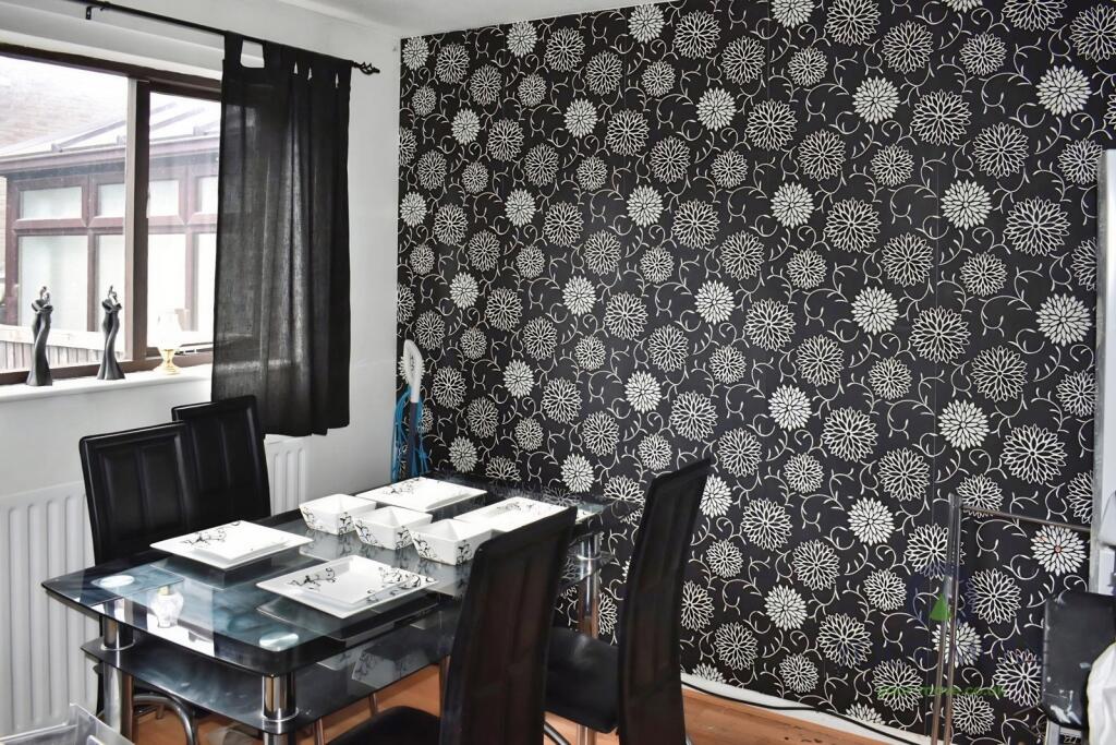House in Sheffield - View 4