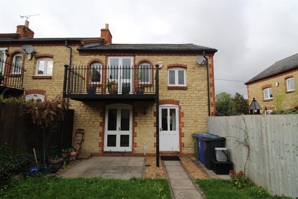Main image of property: The Stocks, Cosgrove, Milton Keynes, MK19 7JD