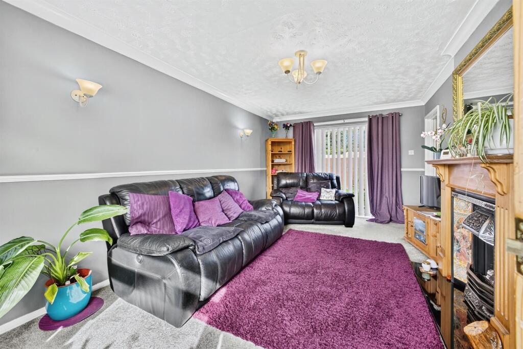 House in Barton Seagrave, North Northamptonshire - View 5