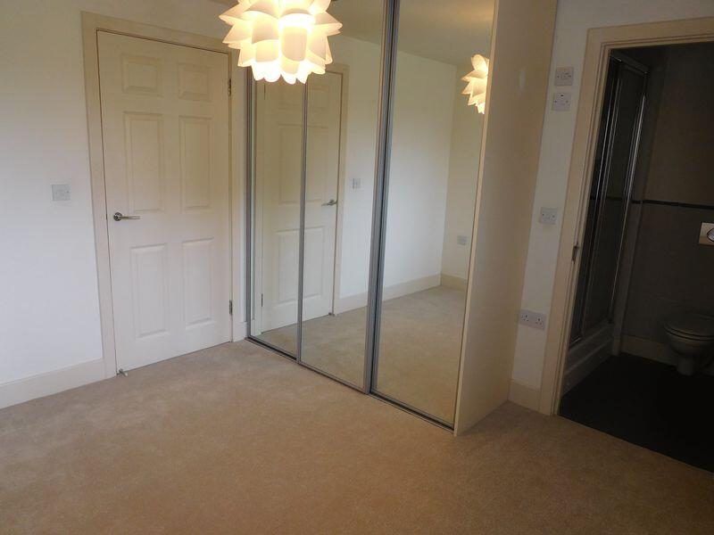 Apartment in Oxford - View 4