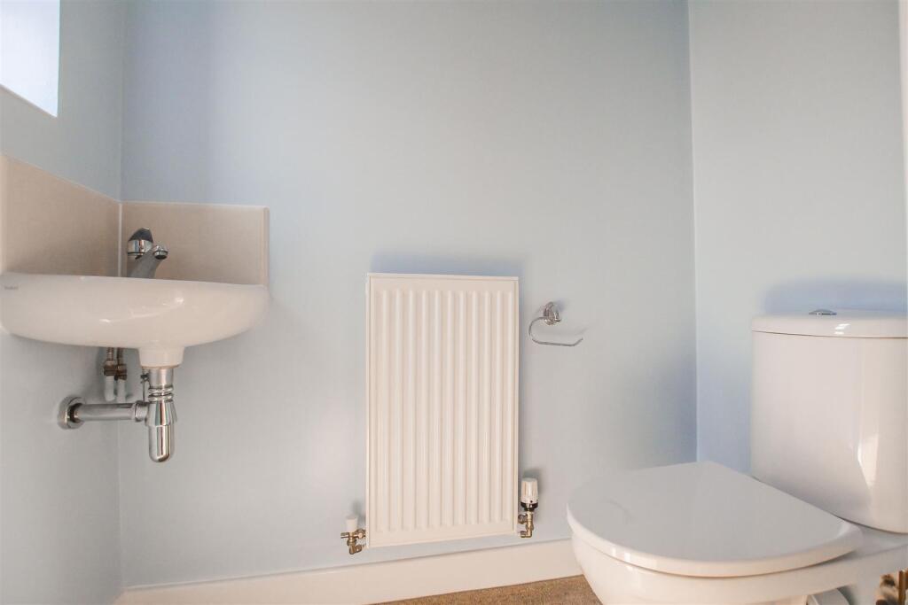 House in Bolton, Horwich - More