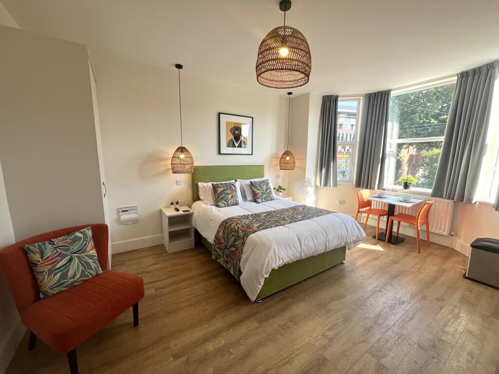 Main image of property: Bridgford Road, West Bridgford