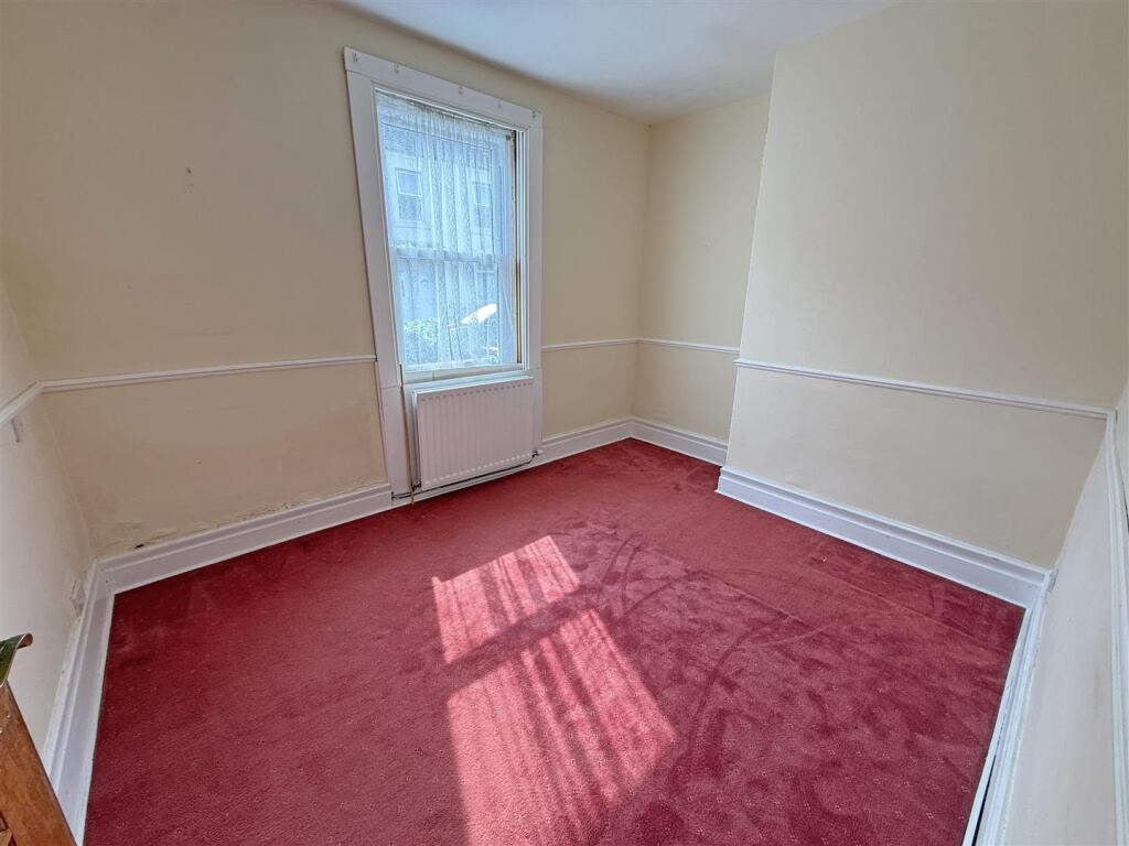 Apartment in North Shields, Preston - View 4