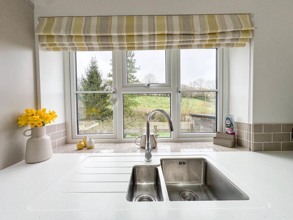 Additional image 8 of Pilton