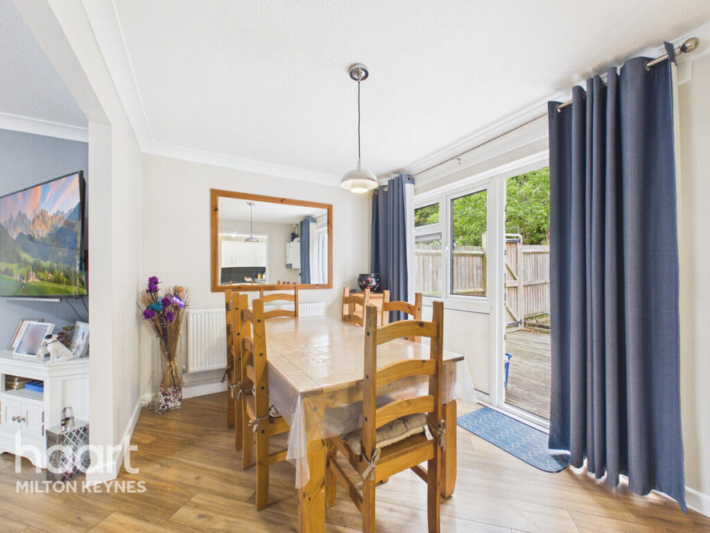 House in Milton Keynes, Stacey Bushes, Wolverton and Greenleys - View 5