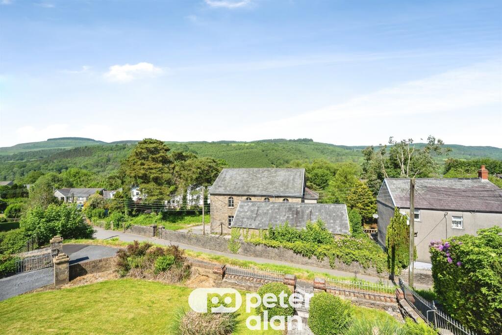 House in Crynant, Neath Port Talbot - View 3