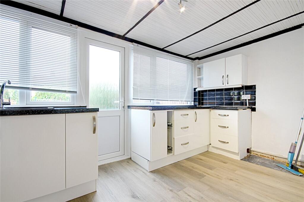 House in London - View 5