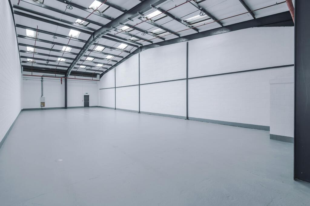 UnitA6,BartonBusinessPark-Mileway-4.jpg