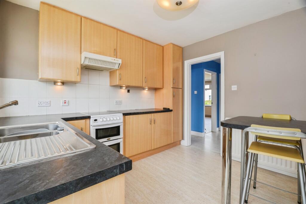 House in Stockton-on-Tees - More