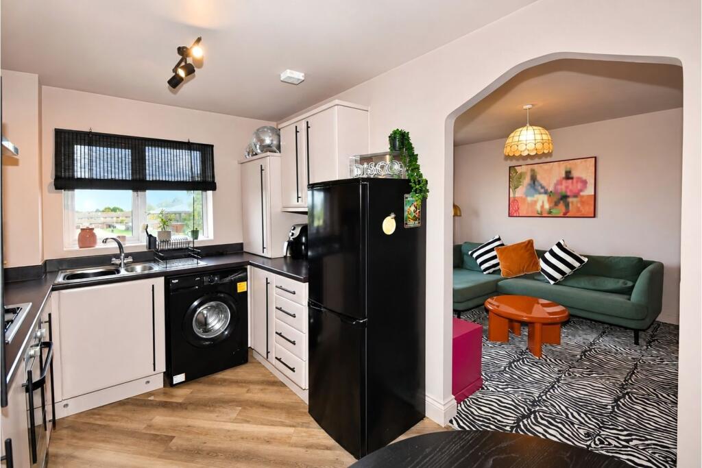 Apartment in Lincoln - View 4