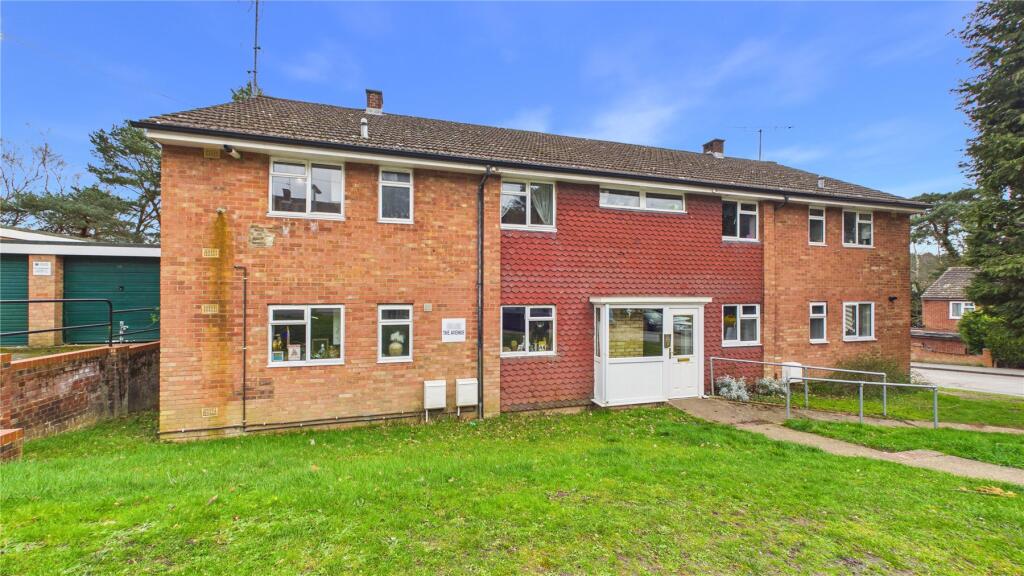 Main image of property: The Avenue, Lightwater, Surrey, GU18