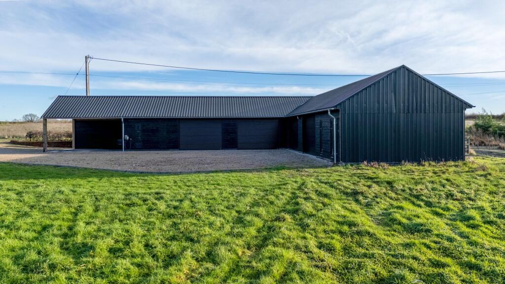 Westwood Park | A Private Rural Estate with 9 Acres, Barn & Equestrian Potential - View 3