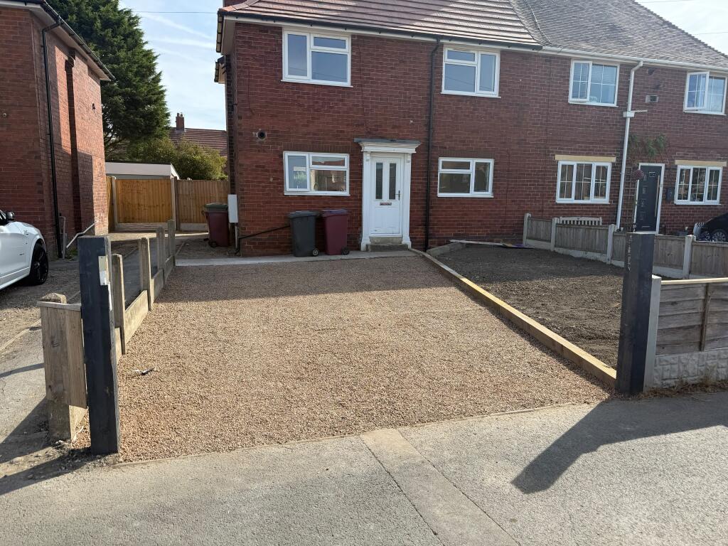Chesterfield Road, Holmewood, CHESTERFIELD