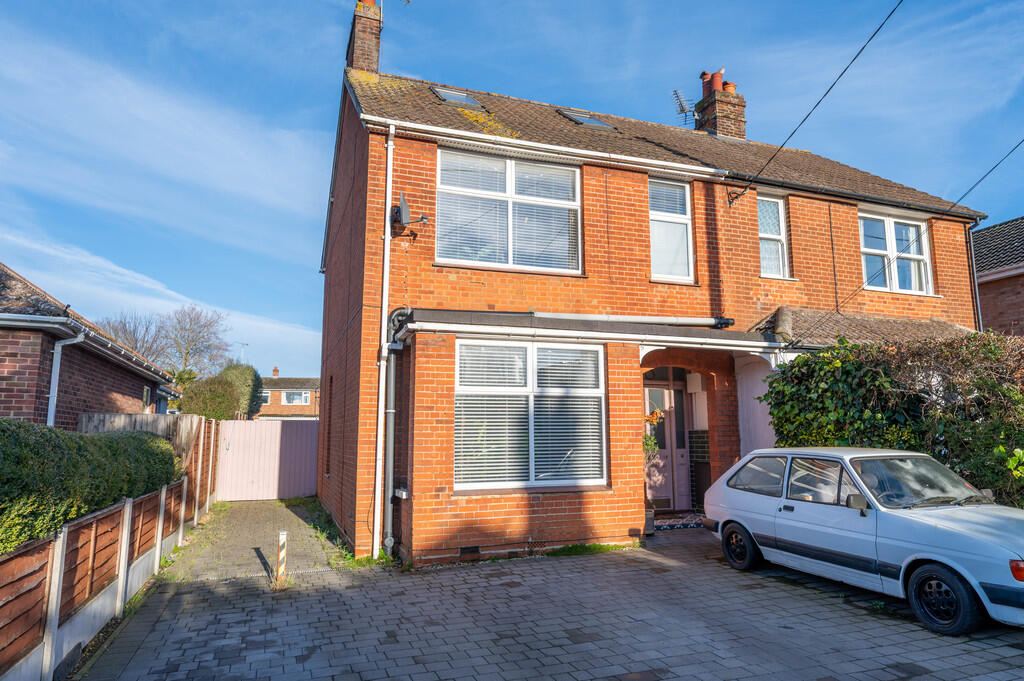 Main image of property: The Avenue, Trimley St. Mary